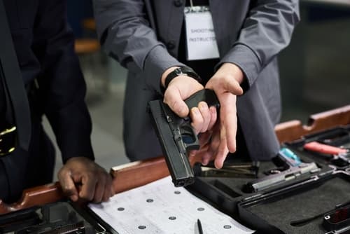 common myths about bounty hunters & bail enforcement agents